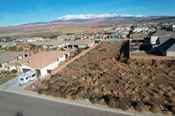 3352 W 2430 S, Hurricane, UT 84737