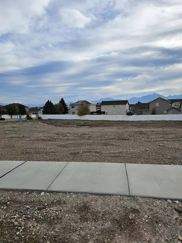 West Jordan, UT 84081,8363 S Four Elm CIR