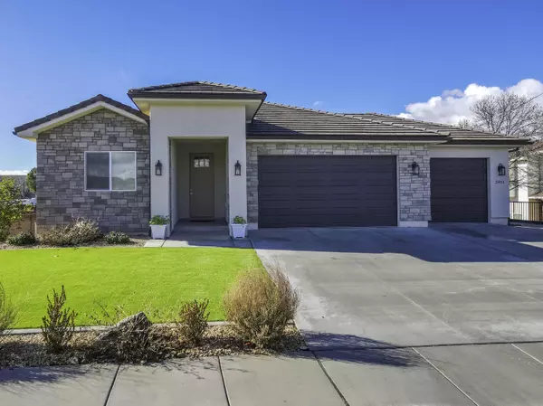 2451 Arrowhead TRL, Santa Clara, UT 84765