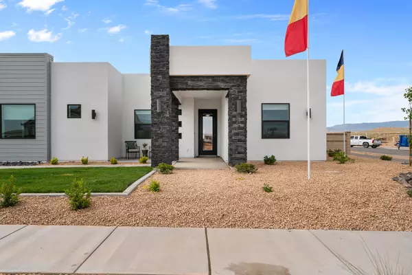 St George, UT 84790,Spring Lily DR 322