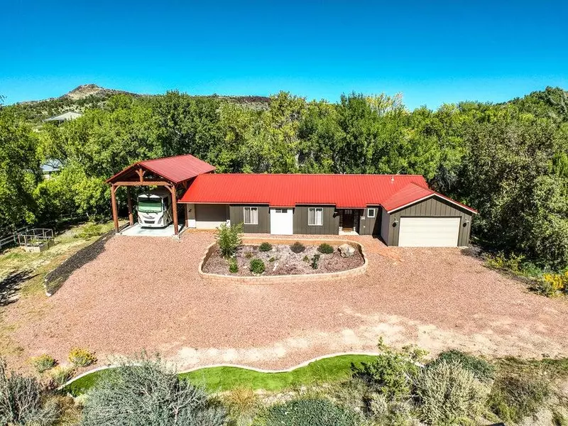 236 S Stagecoach DR, Brookside, UT 84782