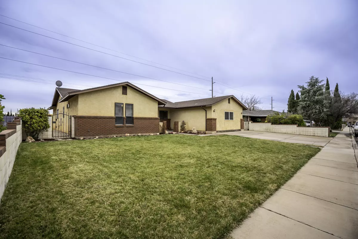 St George, UT 84770,602 E Concord WAY