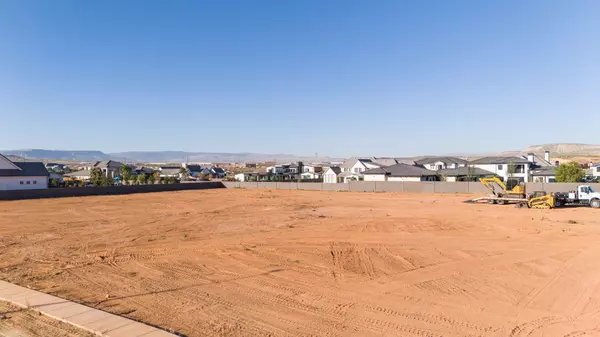 Bentley RD, St George, UT 84790