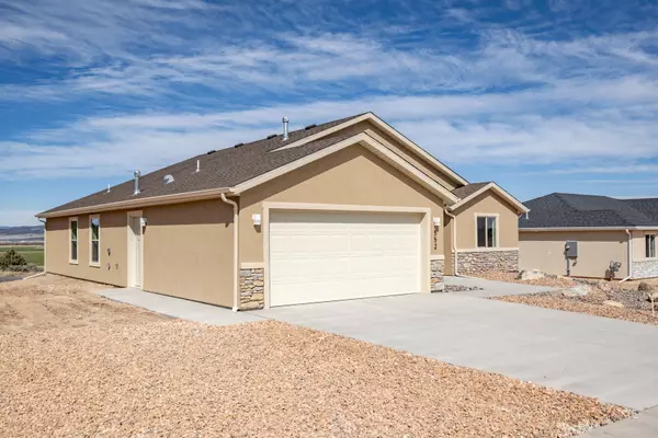 Enoch, UT 84721,857 E Winchester DR