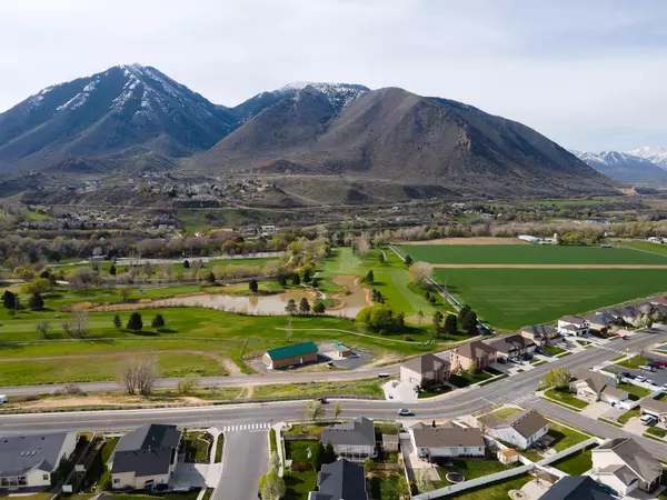 Spanish Fork, UT 84660,2899 E Canyon Crest DR