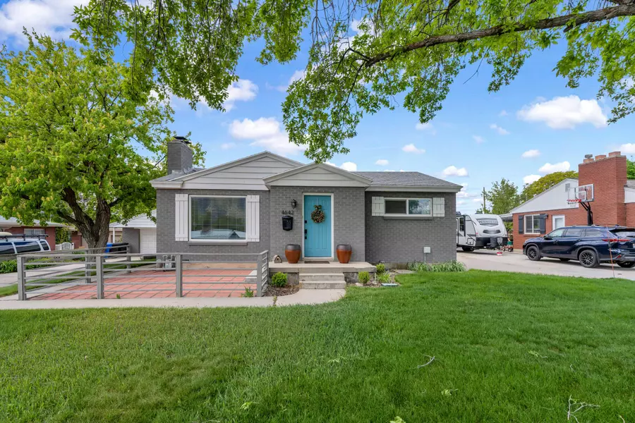 4642 S Brookwood DR, Millcreek, UT 84106