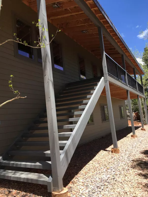 Brian Head, UT 84719,606 W Kokopelli LP