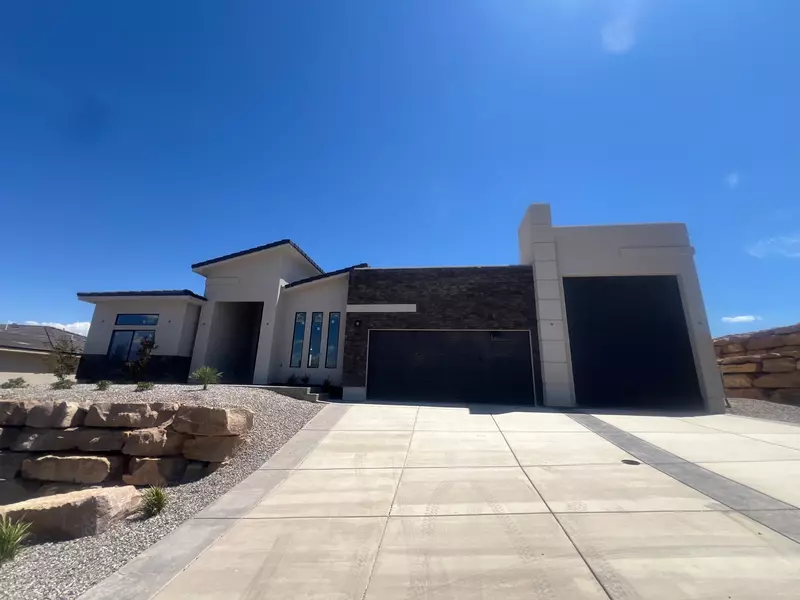 477 S Appian WAY, St George, UT 84770