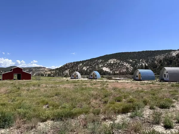 Escalante, UT 84726,8857 W UT-12