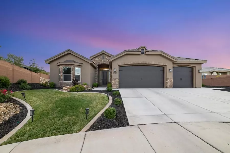 2817 Barbellino CIR, St George, UT 84770