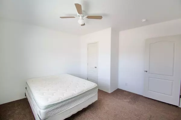 492 W 300 N Monroe, UT 84754