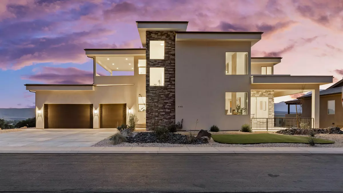 La Verkin, UT 84745,445 N 250 E