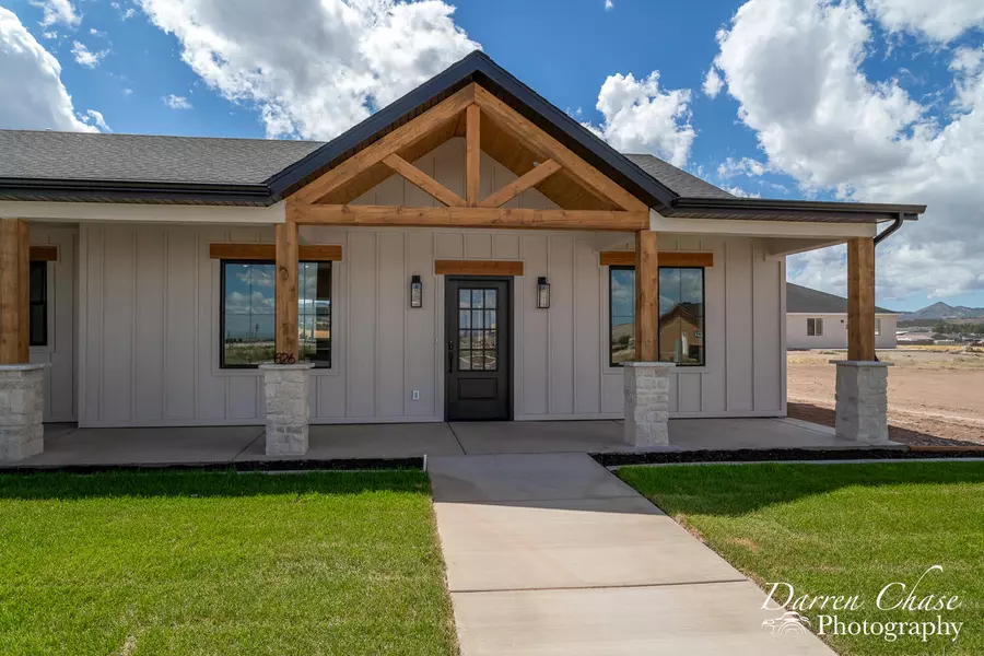 826 E Evergreen Cir  (150 S) S, Enterprise, UT 84725