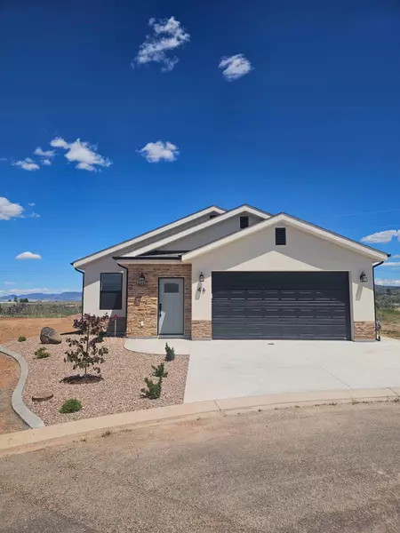 775 E 100 N 46, Enterprise, UT 84725