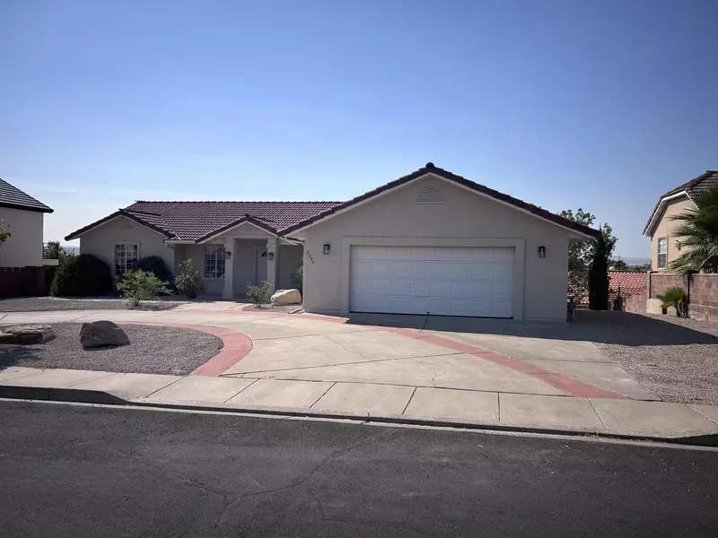 2046 E 40 N, St George, UT 84790