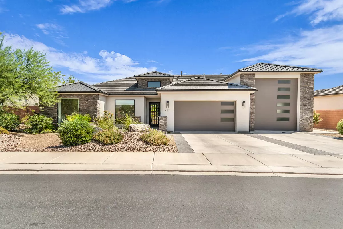 Ivins, UT 84738,427 S Safe Haven LN