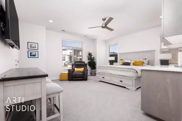 Hurricane, UT 84737,5205 W 1930 S