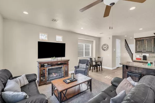 Washington, UT 84780,4221 E Torrey Pines DR