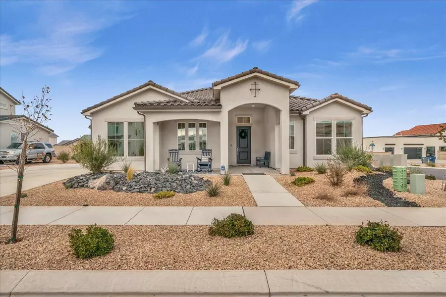 694 Juniper Hill DR, St George, UT 84790