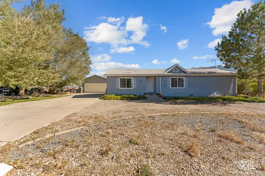 4510 N Quickdraw LN, Enoch, UT 84721