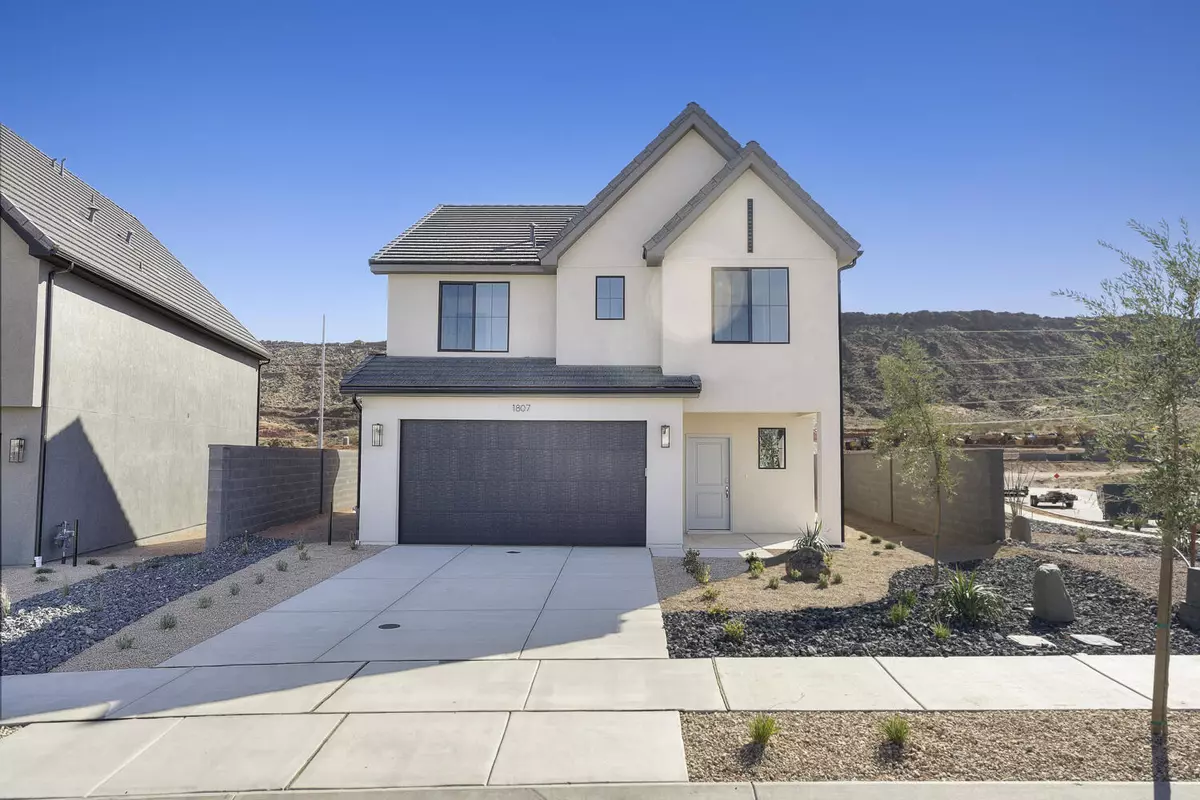 Washington, UT 84780,1859 Wolverine WAY 215