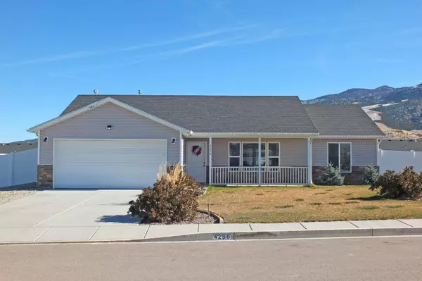 1256 N Prospector LN, Enoch, UT 84721