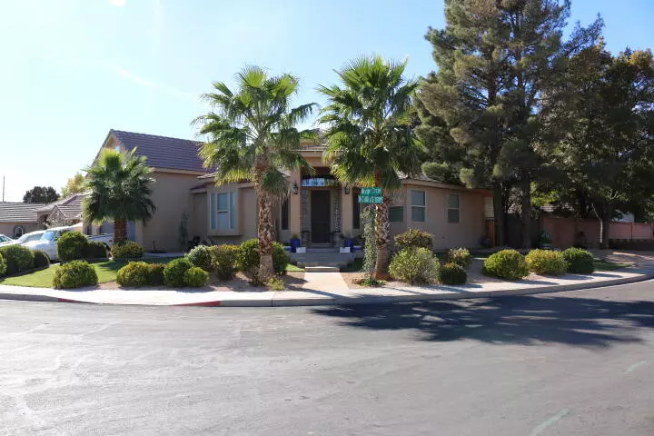 Santa Clara, UT 84765,2319 Bryson Circle