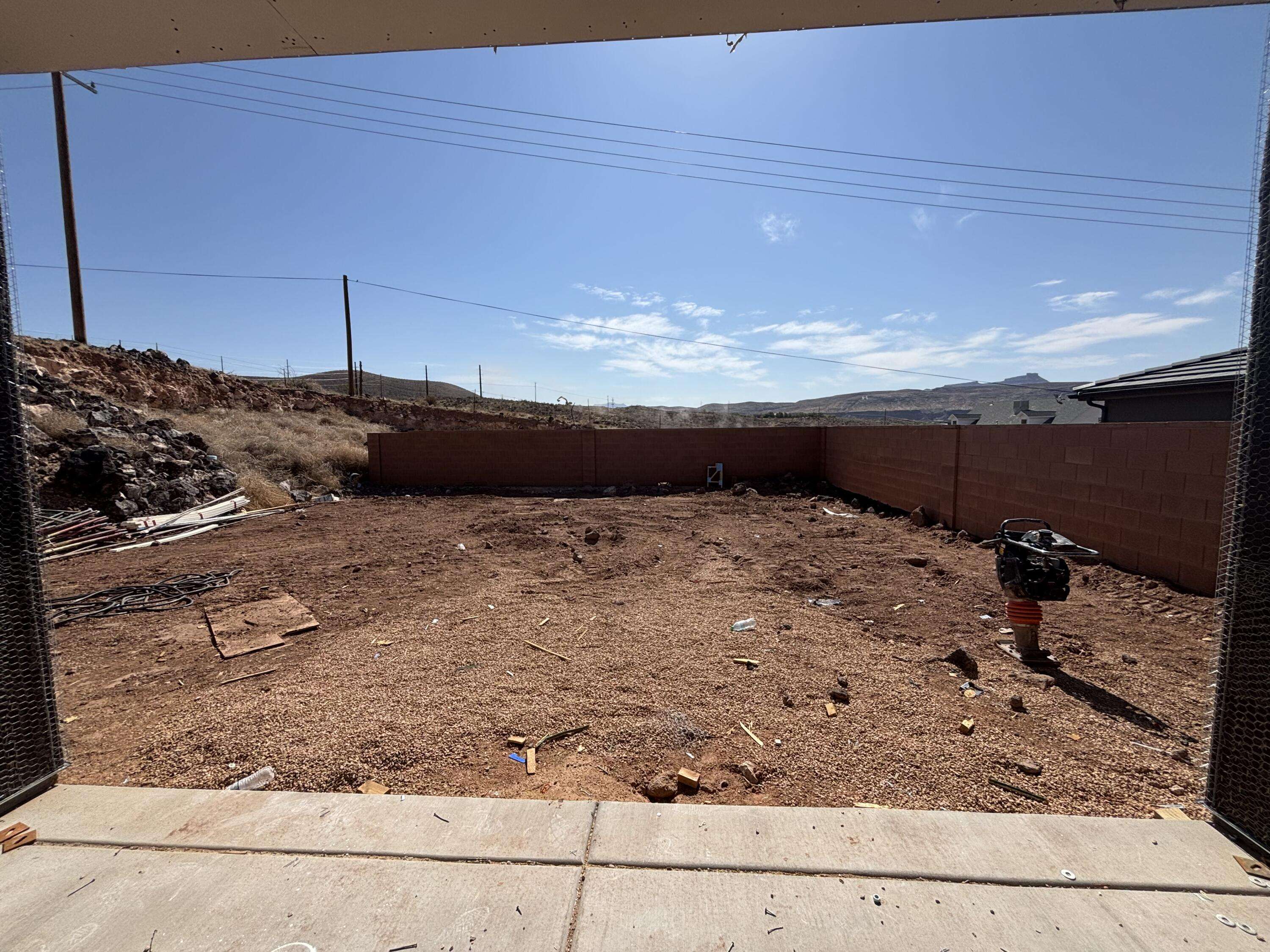 Hurricane, UT 84737,486 N 1400 W