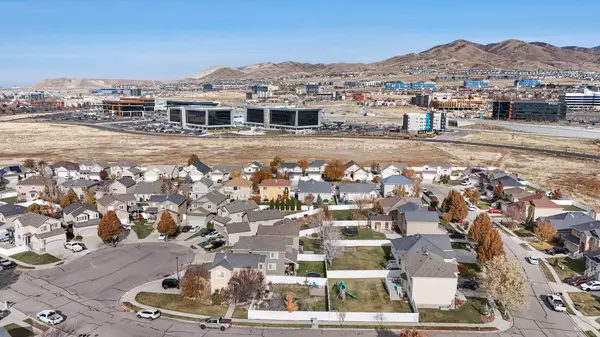 Lehi, UT 84043,1892 W 2250 N