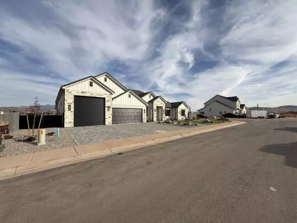 St George, UT 84790,2761 E Moorland DR