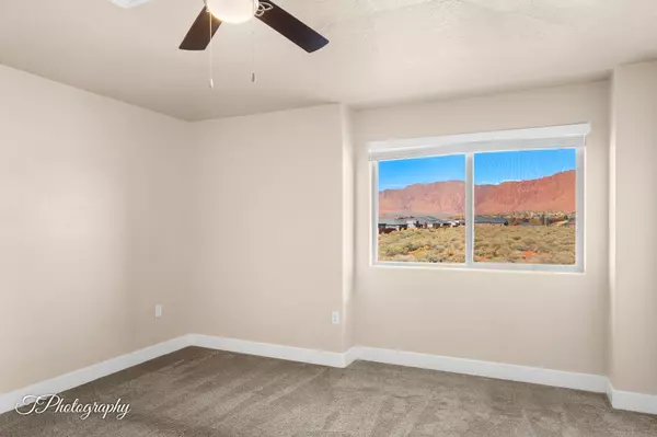 Ivins, UT 84738,285 W Red Vista