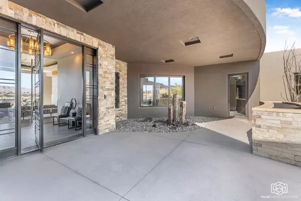 St George, UT 84770,2523 Chaco TRL