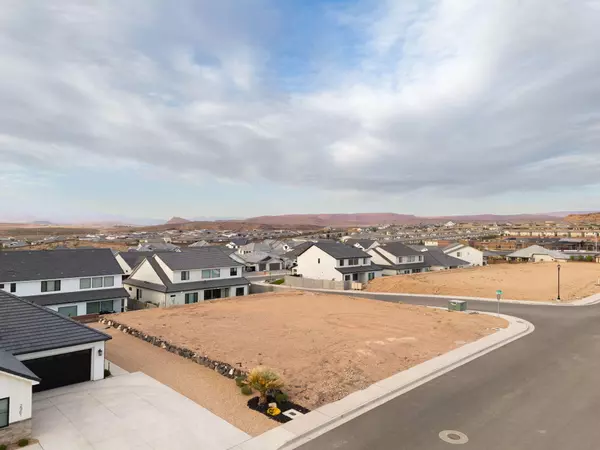 St George, UT 84790,2973 Rimrunner DR