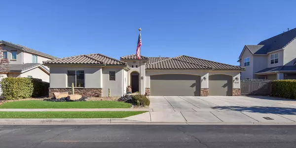 1438 Boomers LP E, Santa Clara, UT 84765