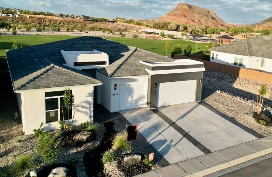 2826 E Smith Creek DR, Washington, UT 84780