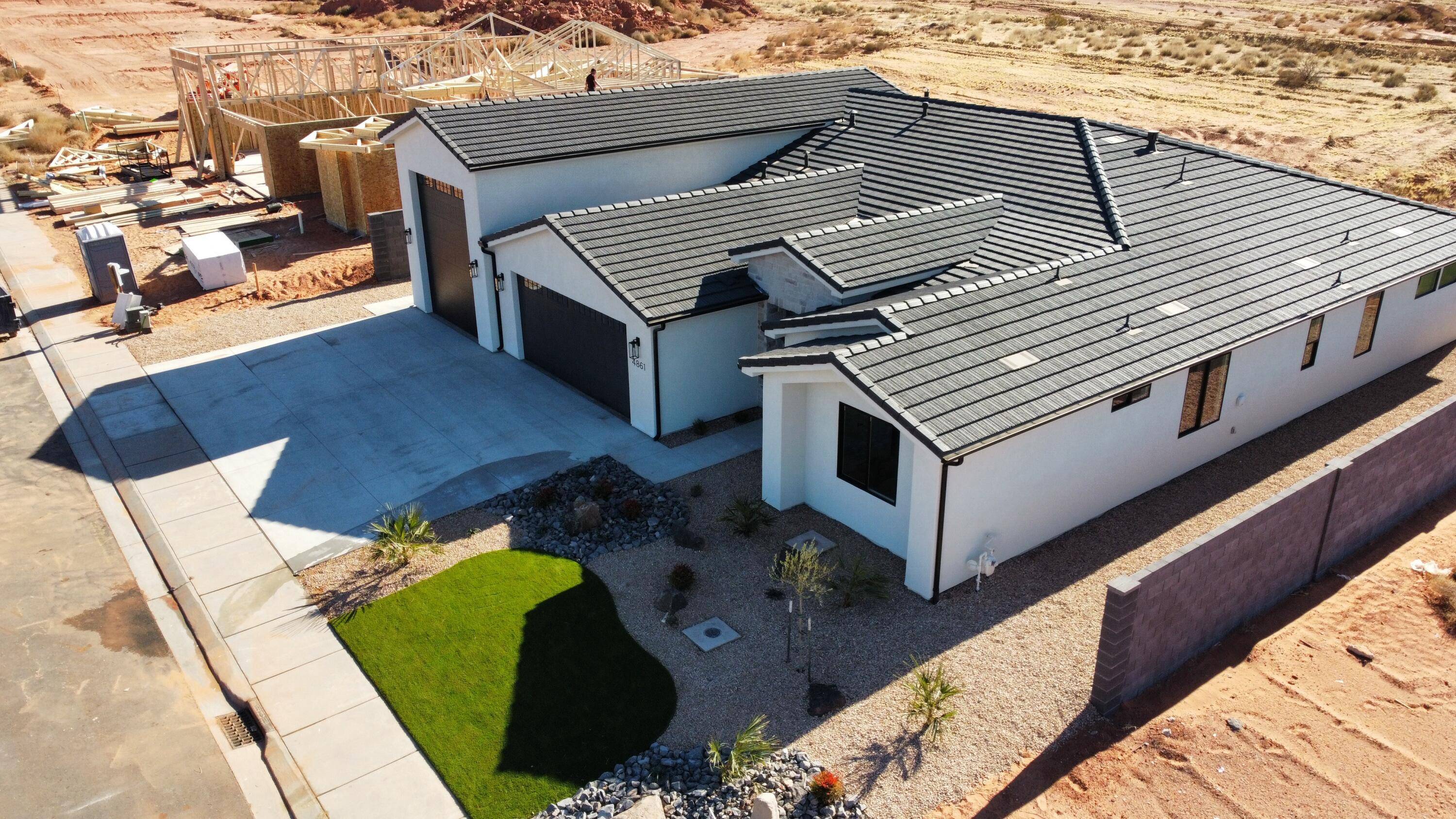 Hurricane, UT 84737,4861 W 2020 S