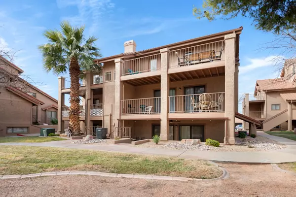 St George, UT 84770,860 S Village O-5