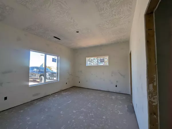 Kanab, UT 84741,899 W Vance DR