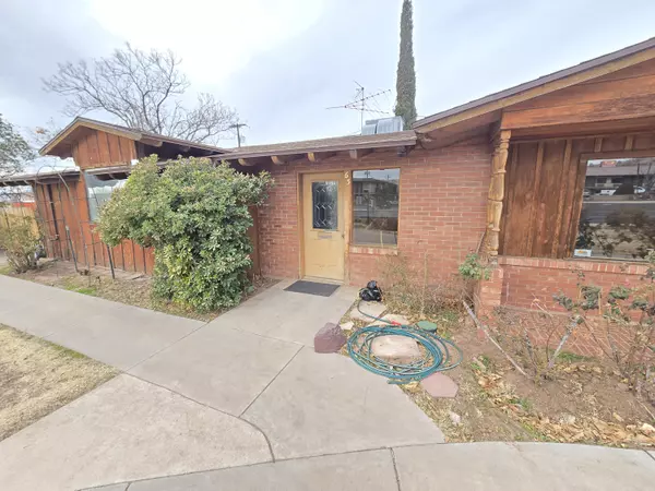 St George, UT 84770,65 N 400 E