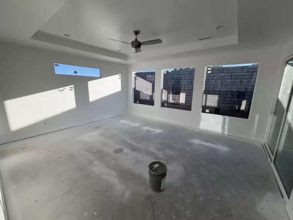 Hurricane, UT 84737,380 N 3650 W