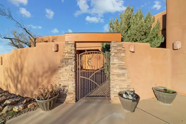 Leeds, UT 84746,206 W Shinarump CIR