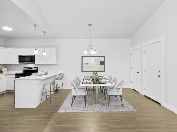 Lehi, UT 84043,1386 N 3830 W 304