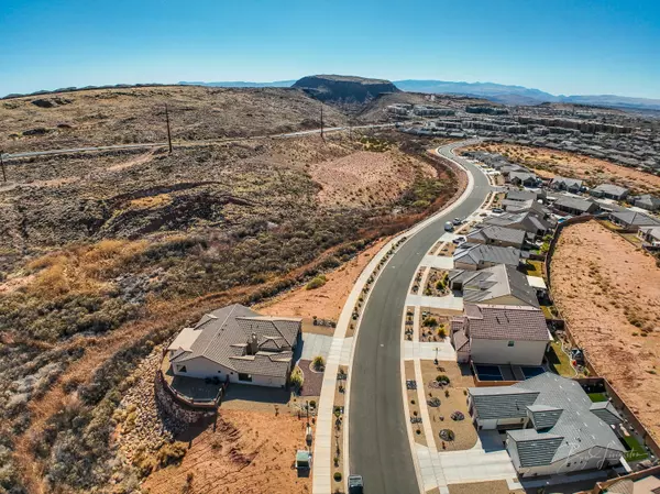 Washington, UT 84780,492 N Sandy Talus DR