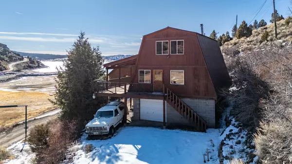 207 N Ipson Creek DR, Panguitch, UT 84759