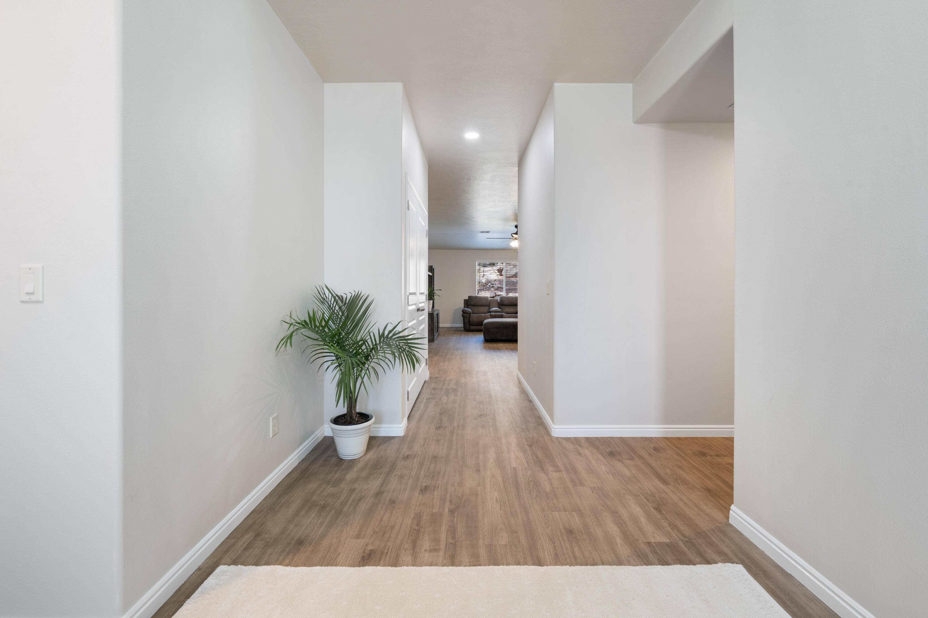 St George, UT 84790,1421 E 2420 S CIR