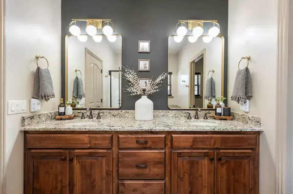 Pine Valley, UT 84781,945 E Mountain View DR