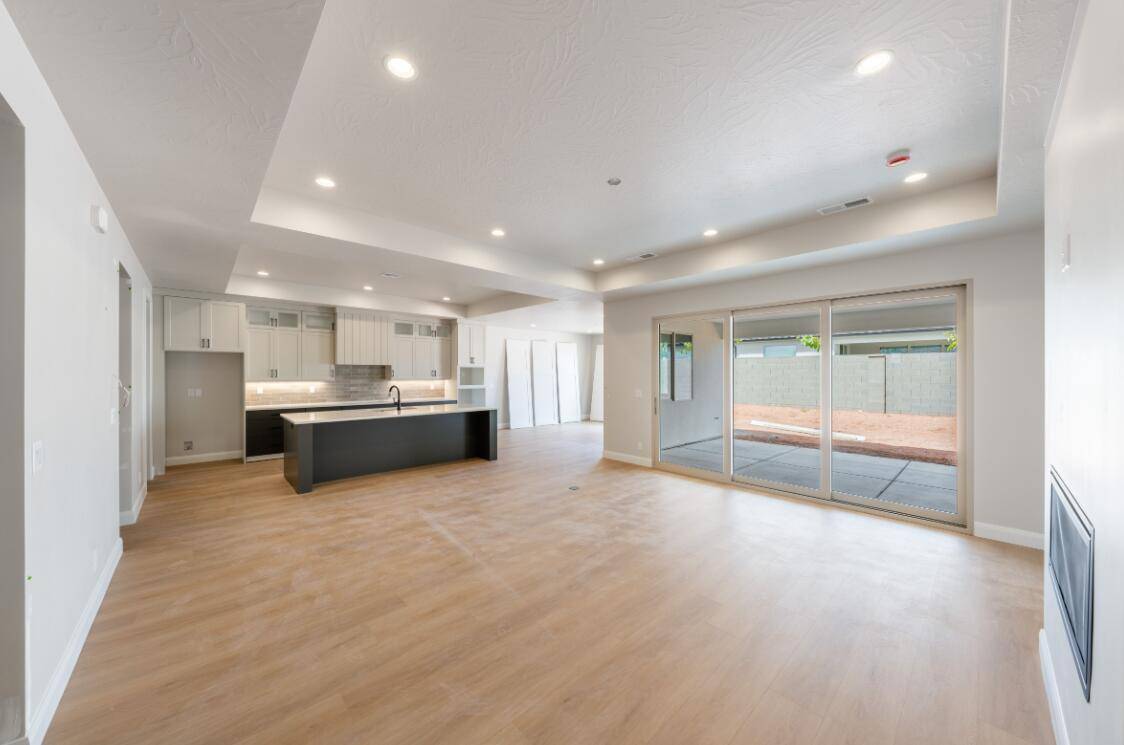 Washington, UT 84780,1519 N Horizon Pkwy 98