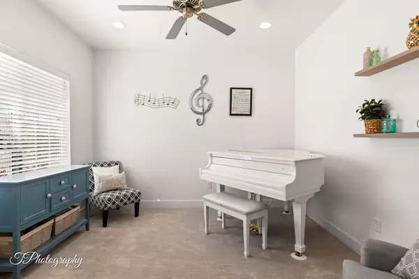 St George, UT 84790,3313 E Maple Mountain
