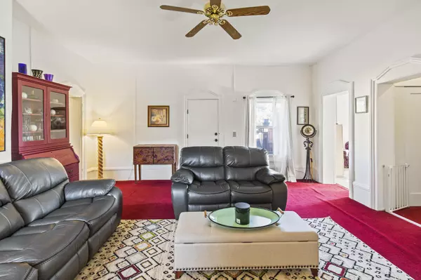 Junction, UT 84740,188 S 100 E