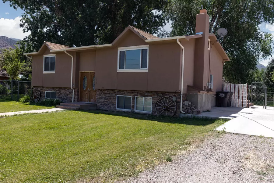170 E 400 N, Monroe, UT 84754